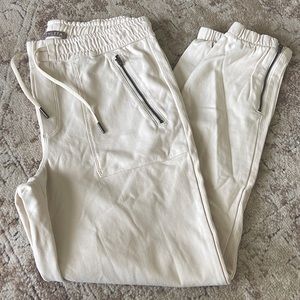 Athleta Farallon Jogger - size 4 - off-white